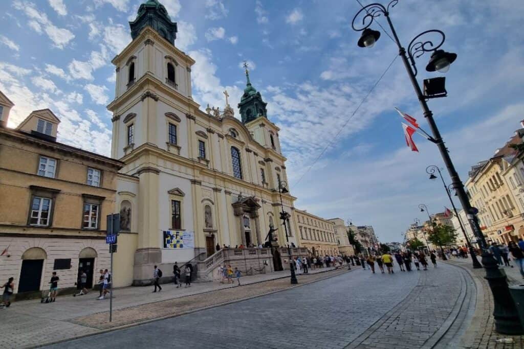 Holy Cross Church on Krakowskie Przedmieście in Warsaw, famous for housing the heart of Frédéric Chopin.